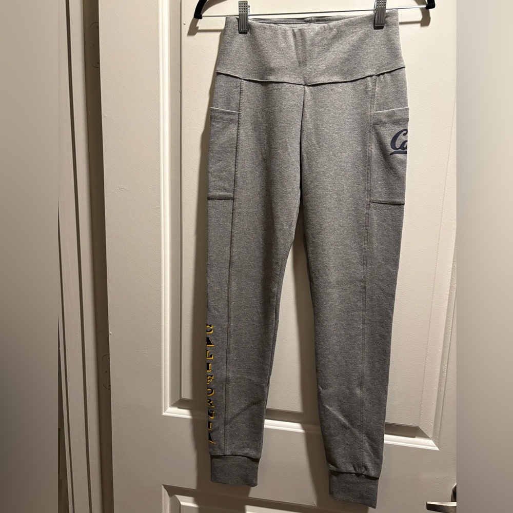 Woman’s Cal Berkeley Leggings NWT